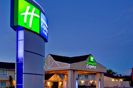 Holiday Inn Express Hotel & Suites COLLINGWOOD-BLUE MOUNTAIN