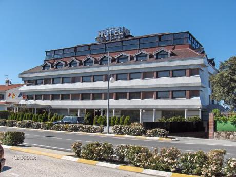 Hotel Sierra Real