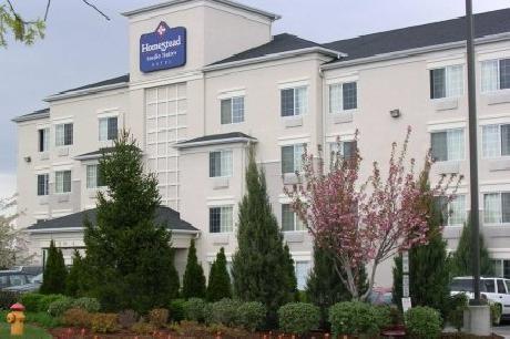 Homestead St Louis-Westport