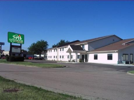 GuestHouse Inn & Suites Sioux