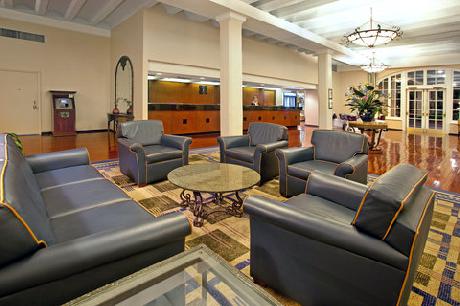 Crowne Plaza Resort SAN MARCOS GOLF RESORT