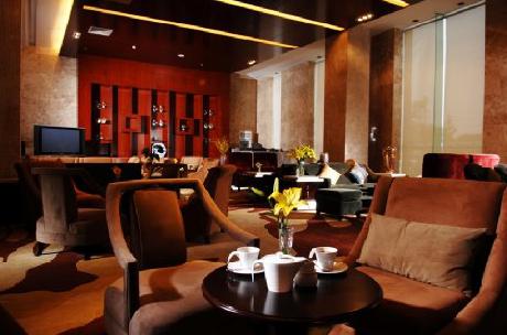 Sea Breeze Spa & Resort Hotel