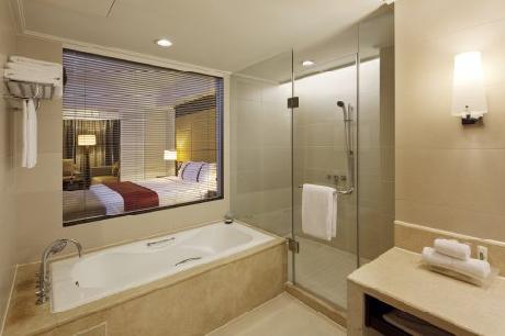 Holiday Inn SHIFU GUANGZHOU