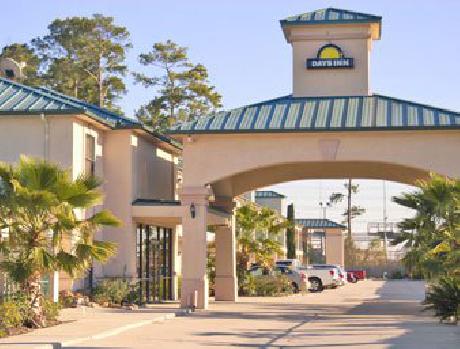 Days Inn and Suites Houston North