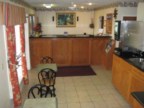 Americas Best Value Inn/Checotah