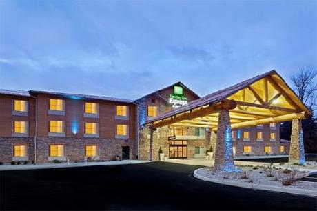 Holiday Inn Express Hotel & Suites SANDPOINT NORTH