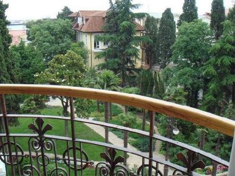 Villa Elena Hotel & Residences