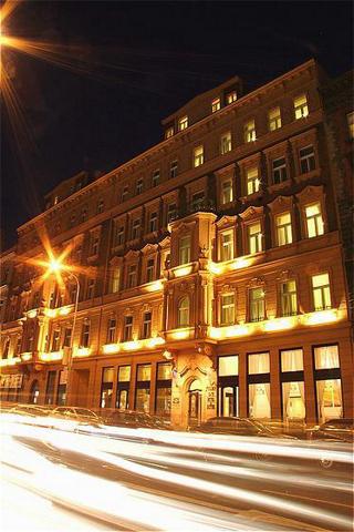 Sheraton Prague Charles Square Hote