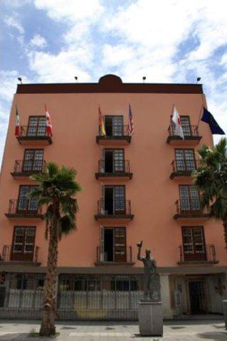 Plaza Garibaldi Hotel