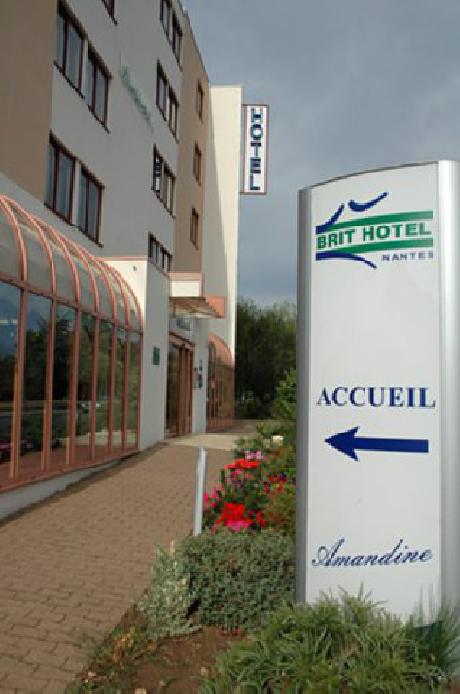 Brit Hotel Amandine