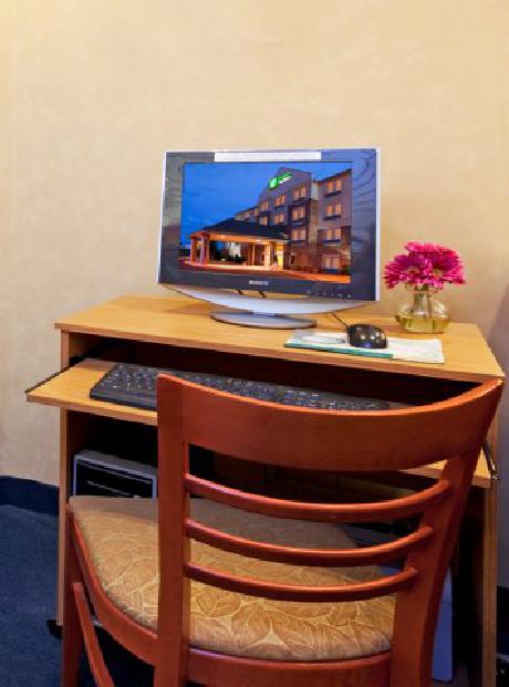Holiday Inn Express Hotel & Suites ST. CROIX VALLEY