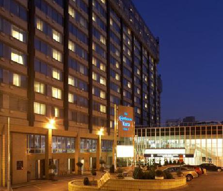 Copthorne Tara Hotel