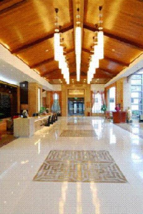 Conifer LSYG Resort Hotel