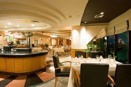 Montien Hotel Riverside