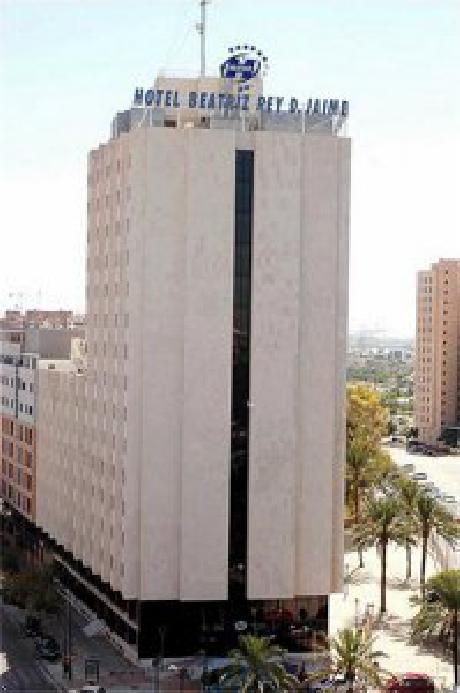 Beatriz Rey Don Jaime Hotel