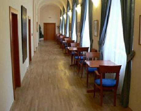 Acc-Nifos Modra Ruze Hotel