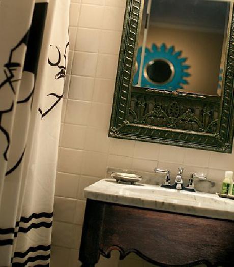 The Algonquin Hotel Times Square, Autograph Collection