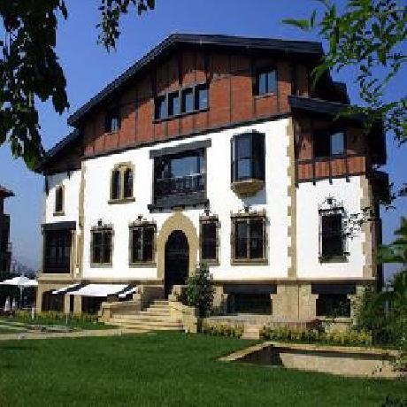 Domus Selecta Embarcadero