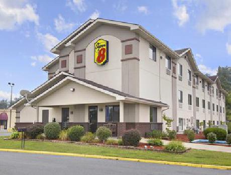Super 8 Summersville