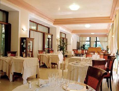 BEST WESTERN Villa Pace Park Hotel Bolognese