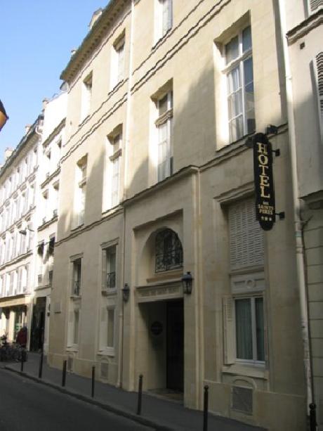 Hotel Des Saints Peres