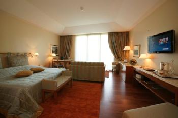 Villa Principe Leopoldo and Spa