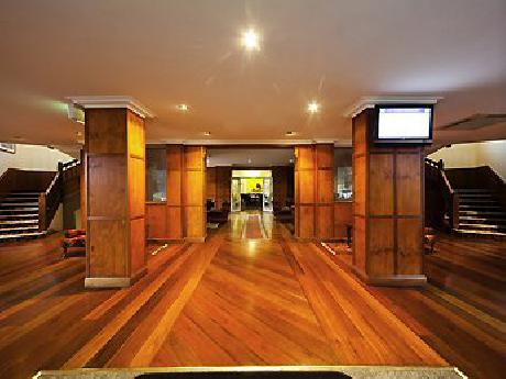 Mercure Canberra