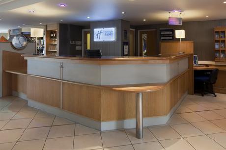 Holiday Inn Express LONDON - LUTON AIRPORT