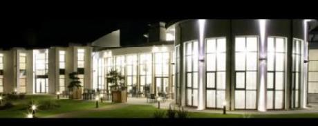 La Mon Hotel And Country Club