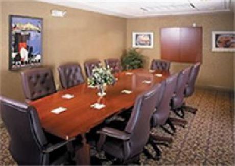 Hannaford Suites  Cincinnati