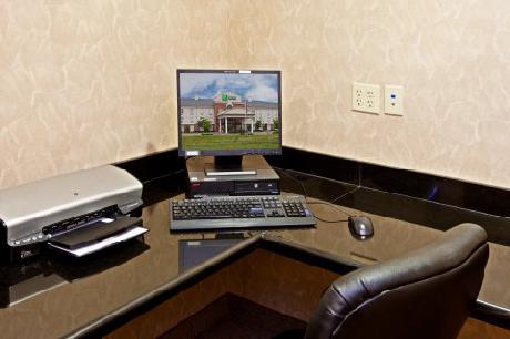 Holiday Inn Express RADCLIFF - FORT KNOX
