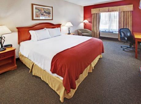 Holiday Inn Express Hotel & Suites ABERDEEN