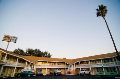 BEST WESTERN Heritage Inn