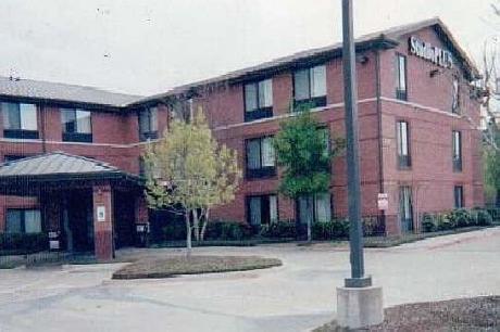 Studio Plus Deluxe Studios - Dallas - Farmers Branch