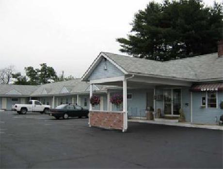 Knights Inn South Portland