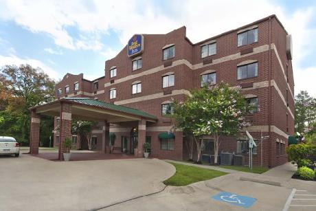 BEST WESTERN PLUS The Woodlands
