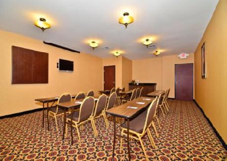 Comfort Suites Ennis