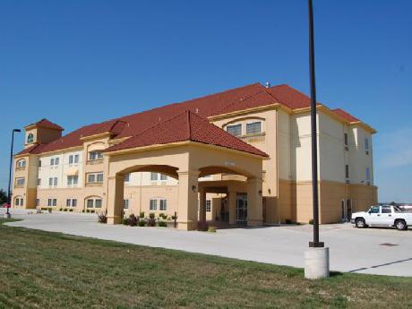 La Quinta Inn & Suites OFallon / Mascoutah