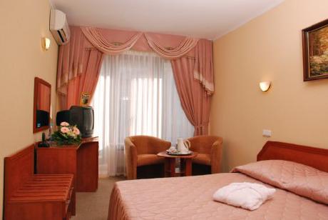 Dnister Premier Hotel