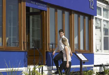 Waterside Boutique Hotel