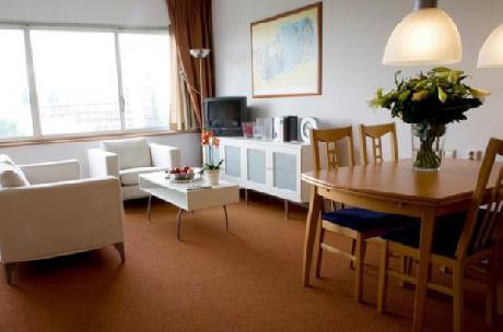 Htel Serviced Apartments