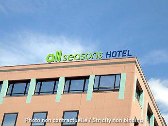 all seasons Marseille Castellane