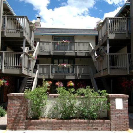 Chateau Chaumont and Dumont by Frias Properties