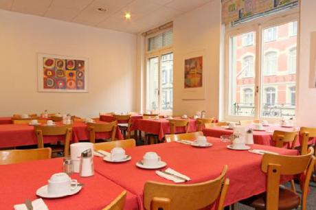 Metropole Swiss Q Hotel