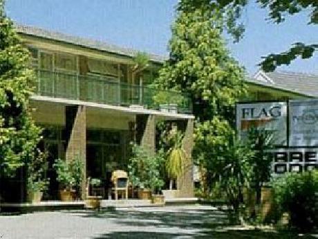 Forrest Hotel And Apartments