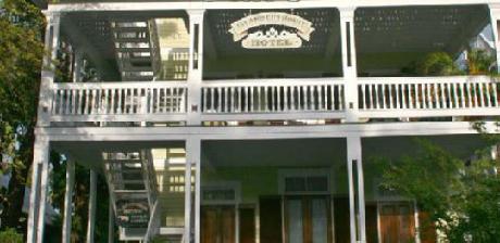 Island City House Hotel