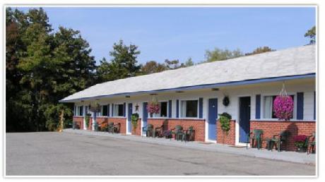Bucksport Motor Inn