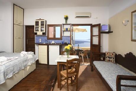 Panorama Studios and Suites