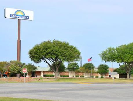 Days Inn Seguin, TX