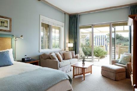 WaterColor Inn & Resort